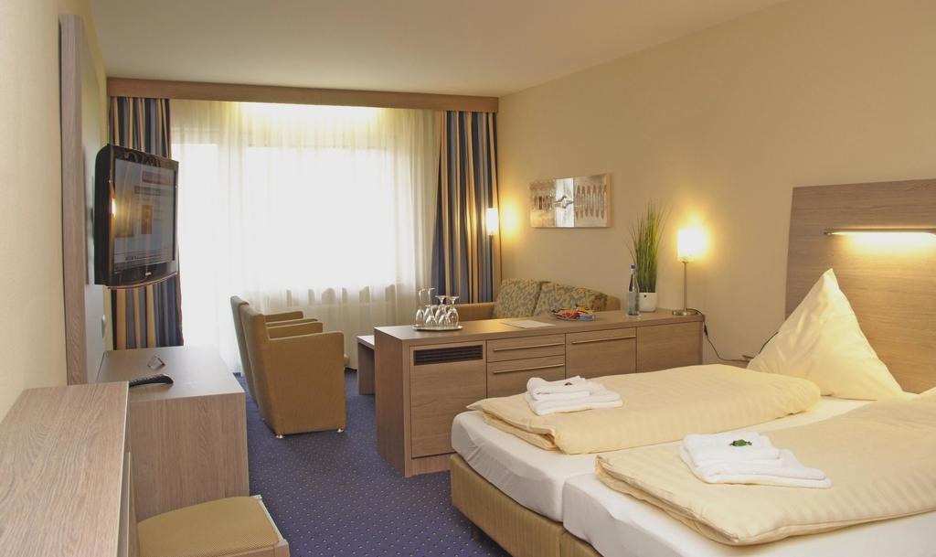 Hotel Bügener Gronau  Zimmer foto
